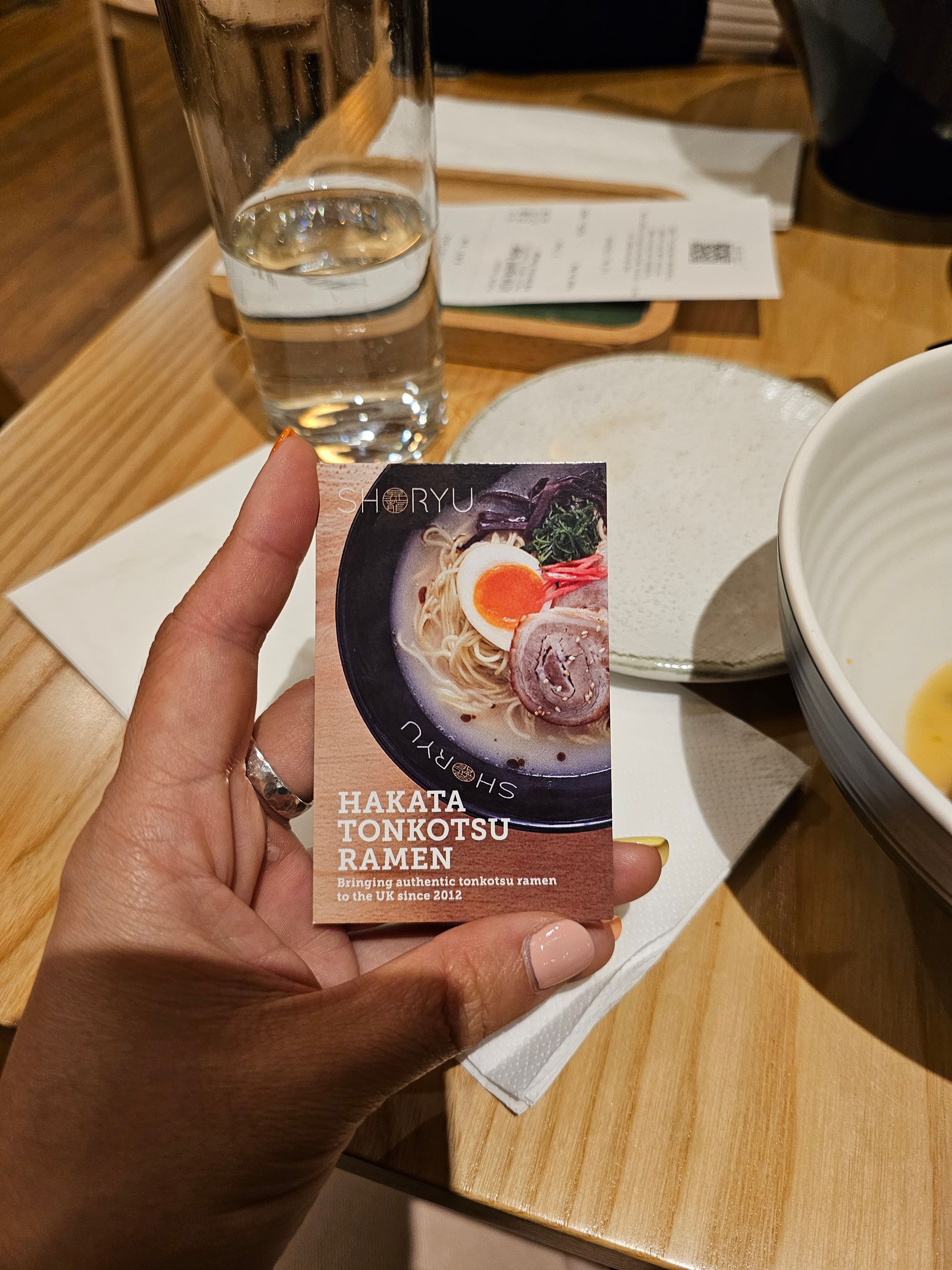 London weekend trip: Fix Asian food cravings, Chatworth's House & West End Theater